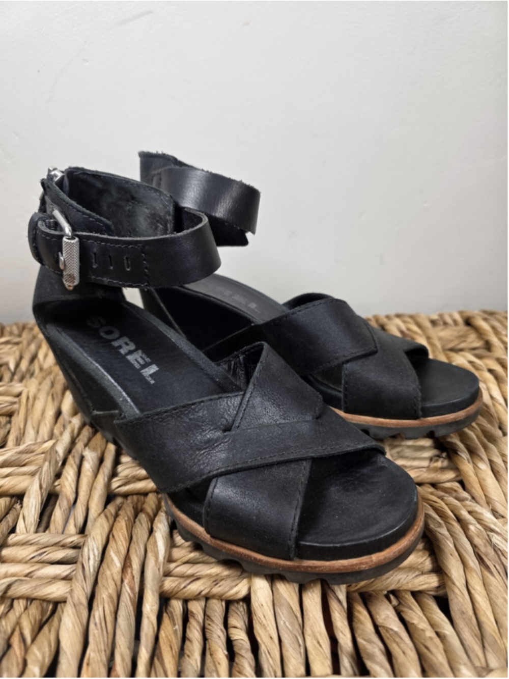 Sorel Joanie II Wedge Sandals Black Leather Ankle Strap Zip Womens US 7.5